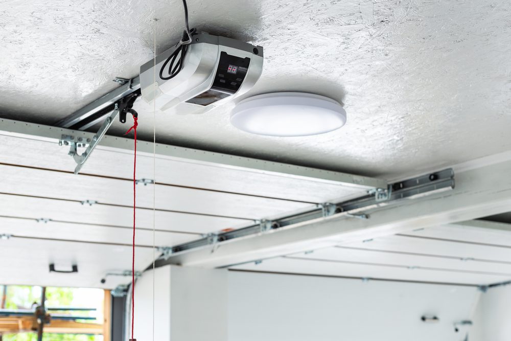 chain-or-belt-garage-door-opener-image